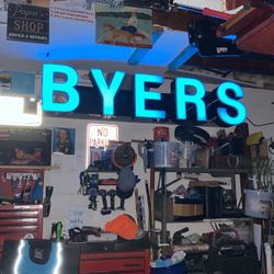 Buyers Advertising Light Everything Works. Measurements Are 6 1/2 Feet Long By 20 Inches Wide Asking $600 OBO 