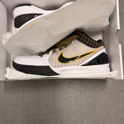 Kobe 4 Protro Del Sol Size 9.5