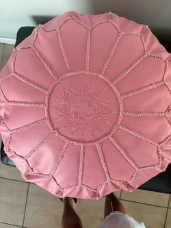 LEATHER CUSHION PINK