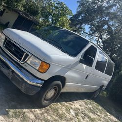 2003 Ford Econoline