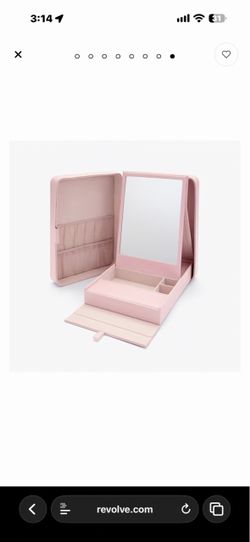 Tilt Beauty Vanity and Travelcase