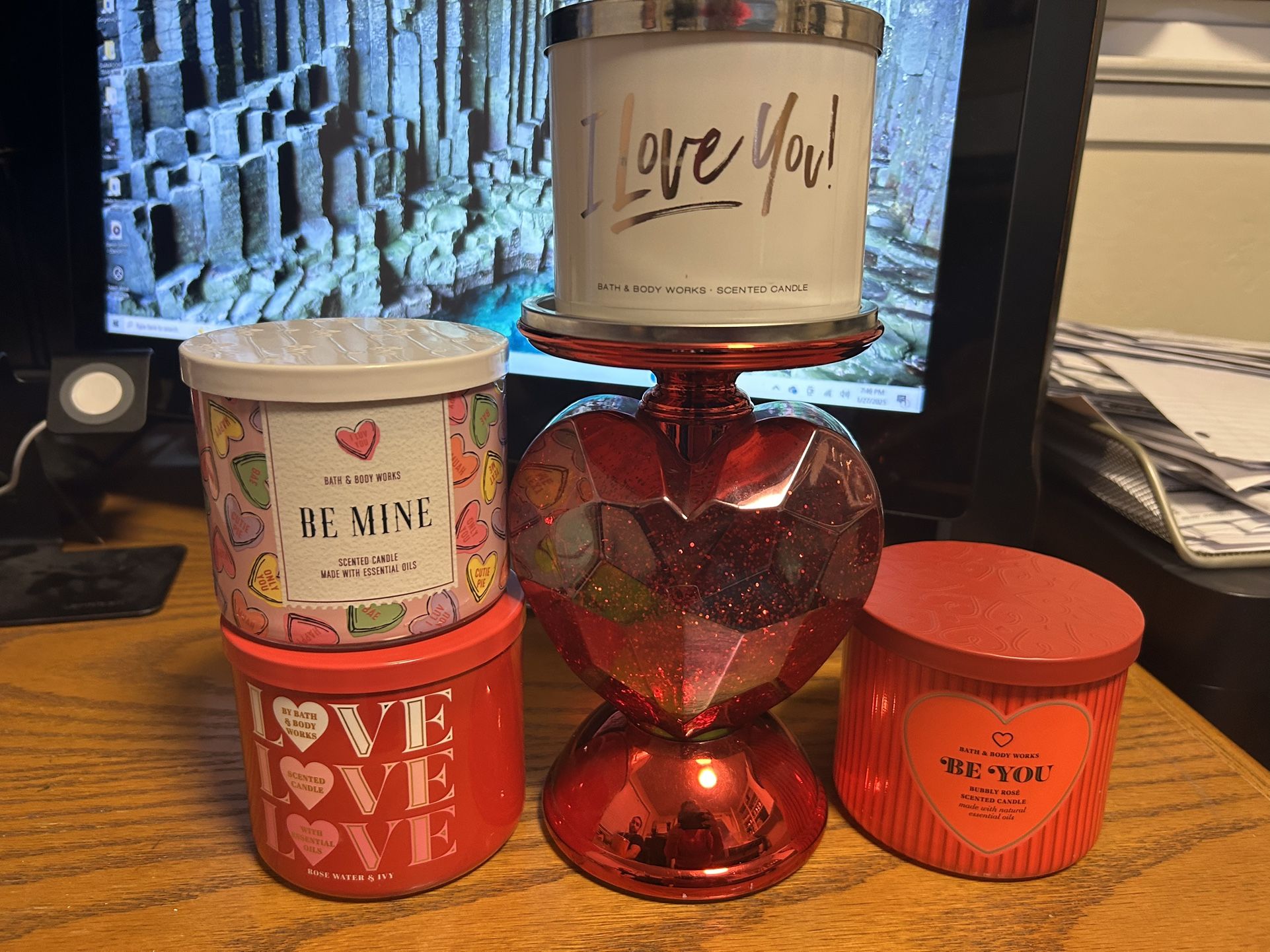 Bath And Body Works Valentines Bundle