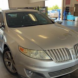 2012 Lincoln MKS
