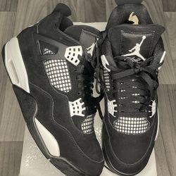 White Thunder Jordan 4s