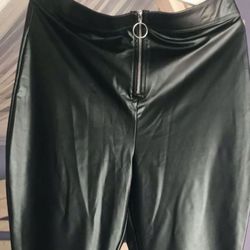 NEW Small And Medium Faux Leather Pants SALE SALE. $8 FIRM//🍀