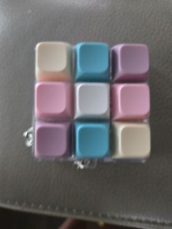 Keyboard fidget