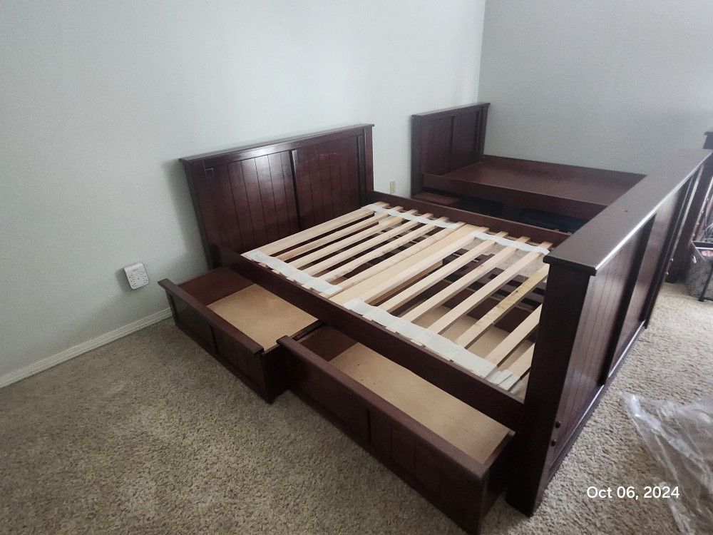 Custom Bunk Bed (Full + Twin), With Extra Head Room 