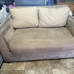 Pull out Couch