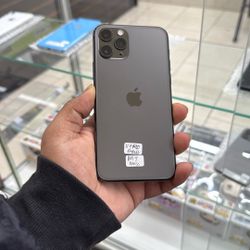 iPhone 11 Pro 64gb Unlocked (STORE)