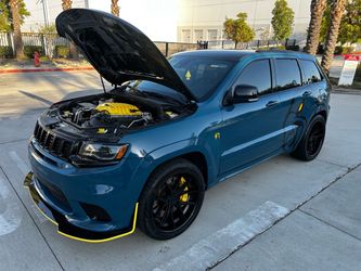 2012 jeep trackhawk