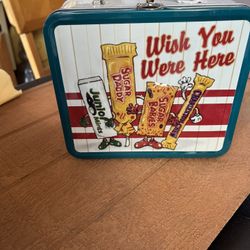Retro Lunch Box