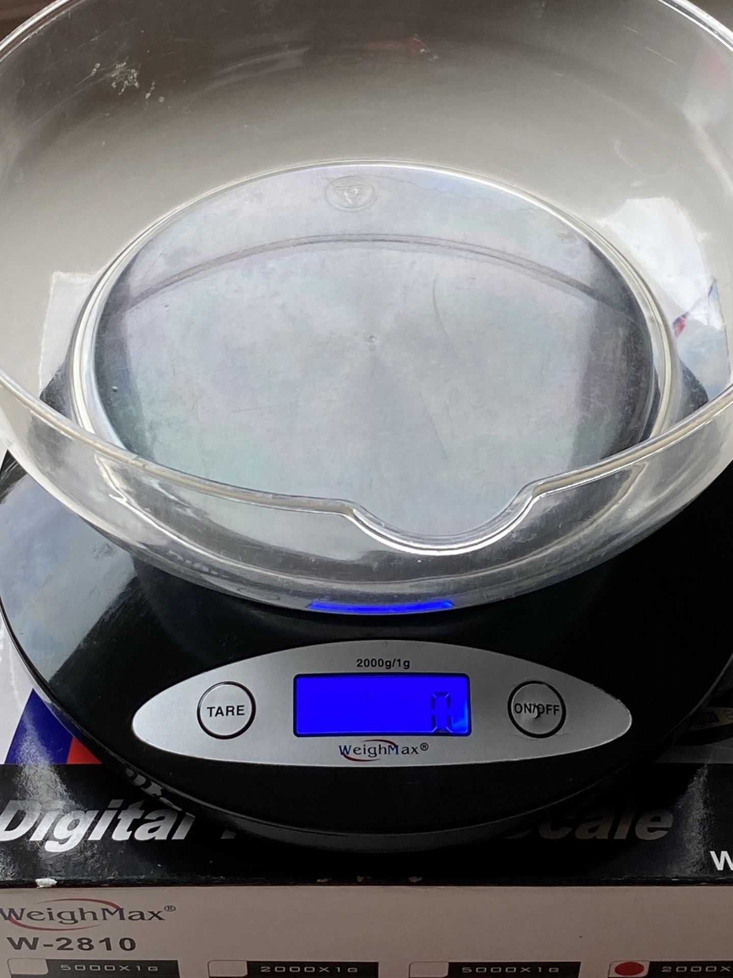 WeighMax Digital Kitchen Scale W2810-2KG black