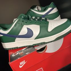 Nike Dunk Low Gorge Green