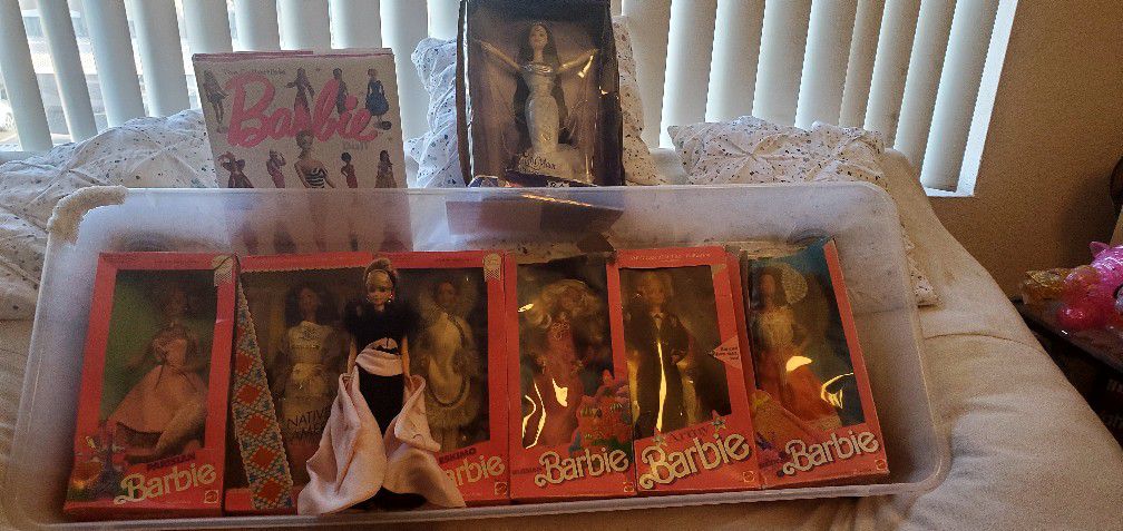 Collector Barbies NIB. Price Is Negotiable 