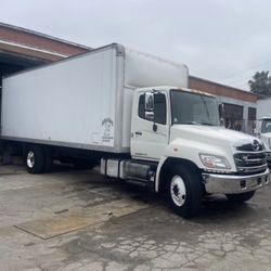 Hino Truck 