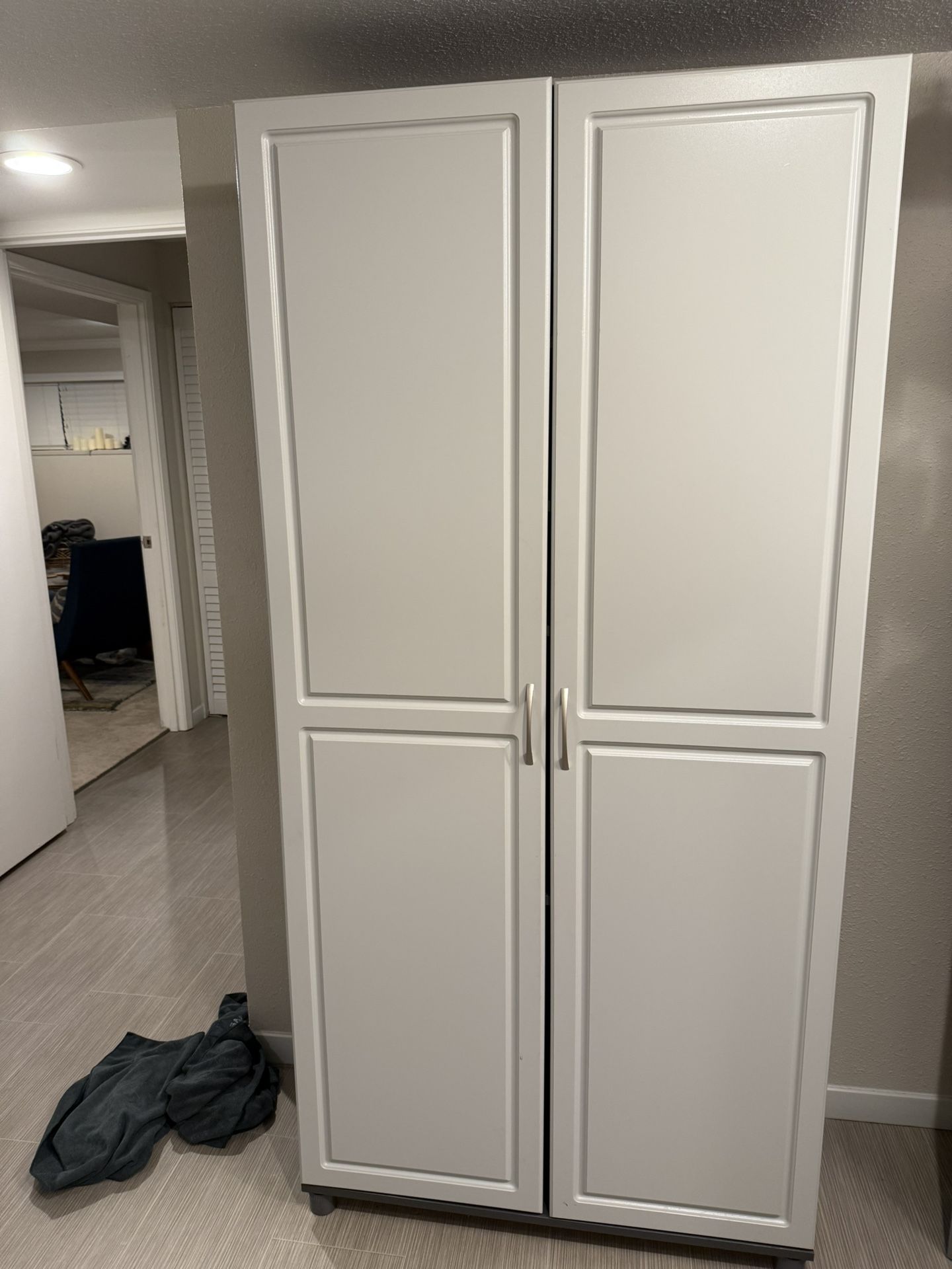 Tall Cabinet