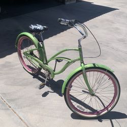 Electra Beach Cruiser 26” 3-Speed Bike