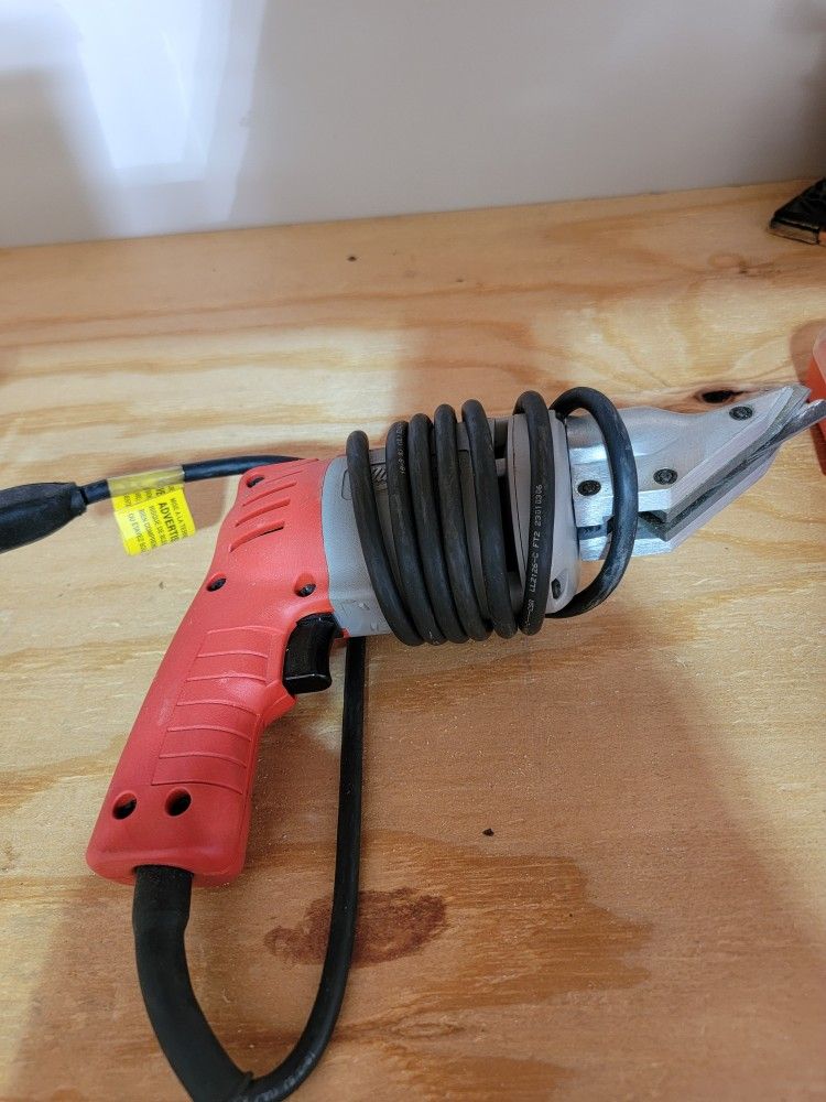 Milwaukee 18g Metal Shears