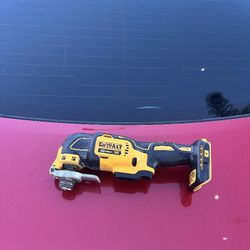 Dewalt 20v Multitool $65 Firme Precio Tool Only 