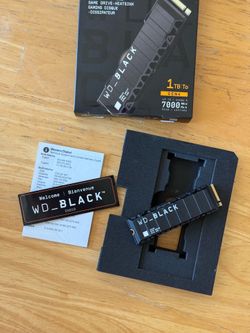 WD_BLACK SN850 1TB NVMe SSD w/ Heatsink – PS5 & PC