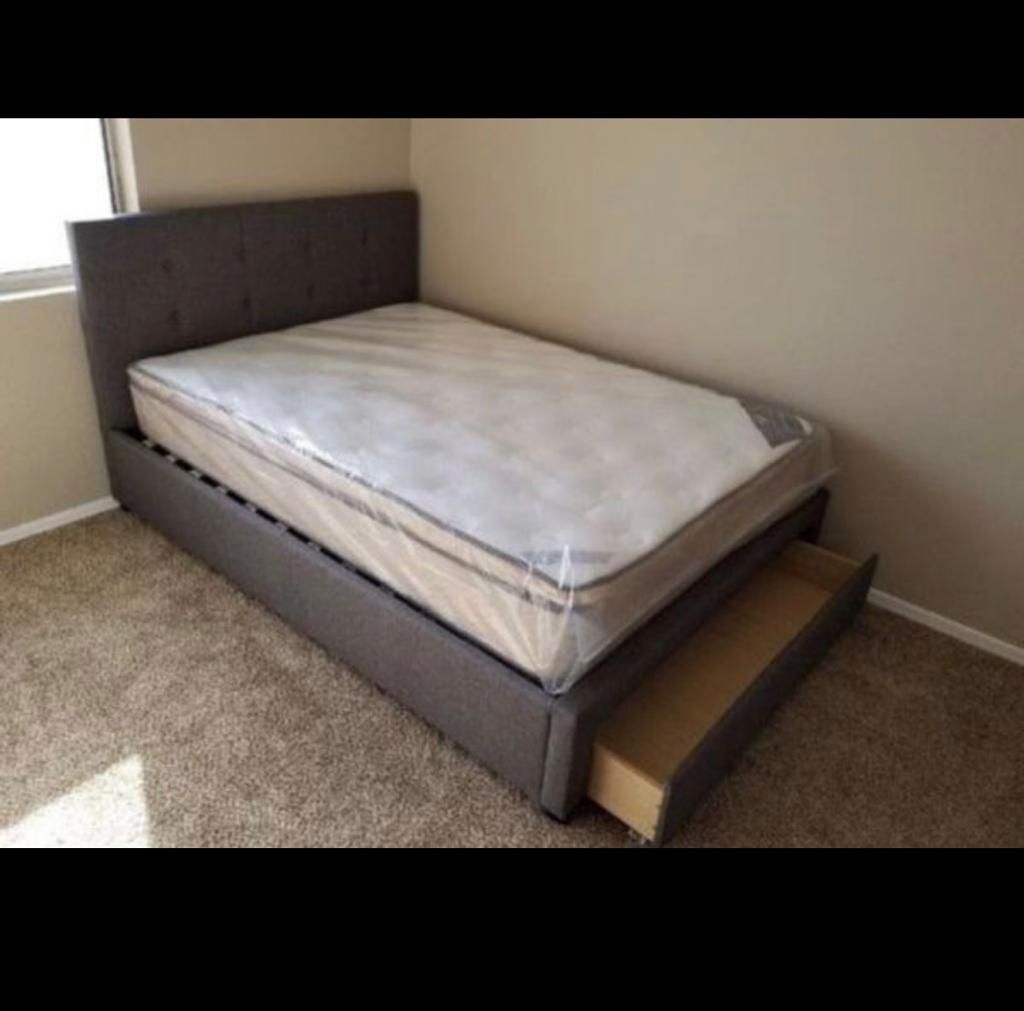 Queen Bed With Pillow Top Bamboo Mattress