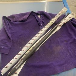 2 Vehicle Hatch Cylinders 