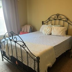 Queen Size Mattress And Box Spring