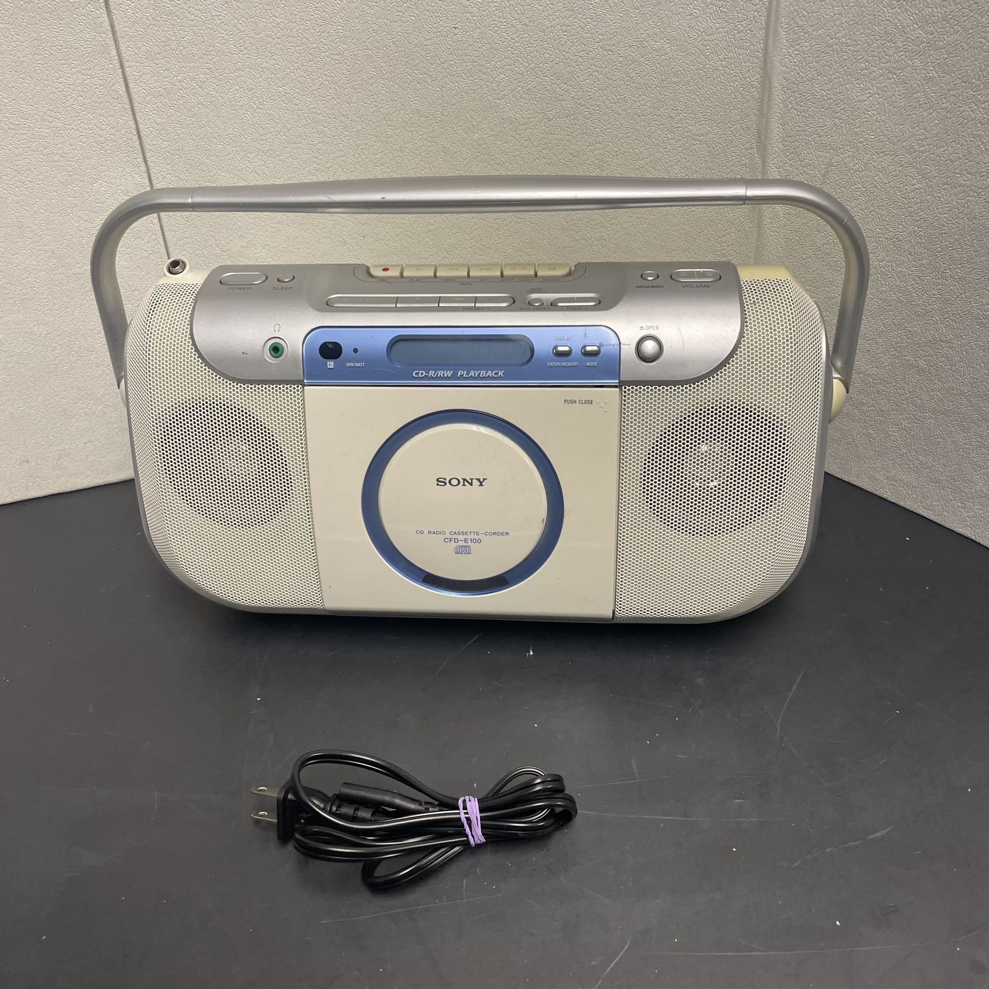 Sony CFD-E100 CD, Radio & Cassette Recorder Player Stereo Boombox