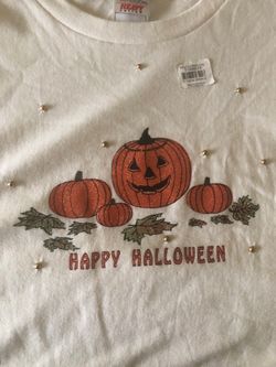 Halloween T-shirt women’s NWT