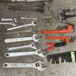 Tools Lot Milwaukee Crescent And More 