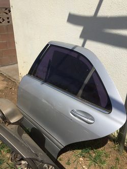 2000 to 2006 W220 driver side rear door complete Mercedes