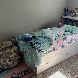 Two Twin beds for Sale