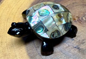 Vintage Black Obsidian Abalone Mother of Pearl Shell Turtle Figurine
