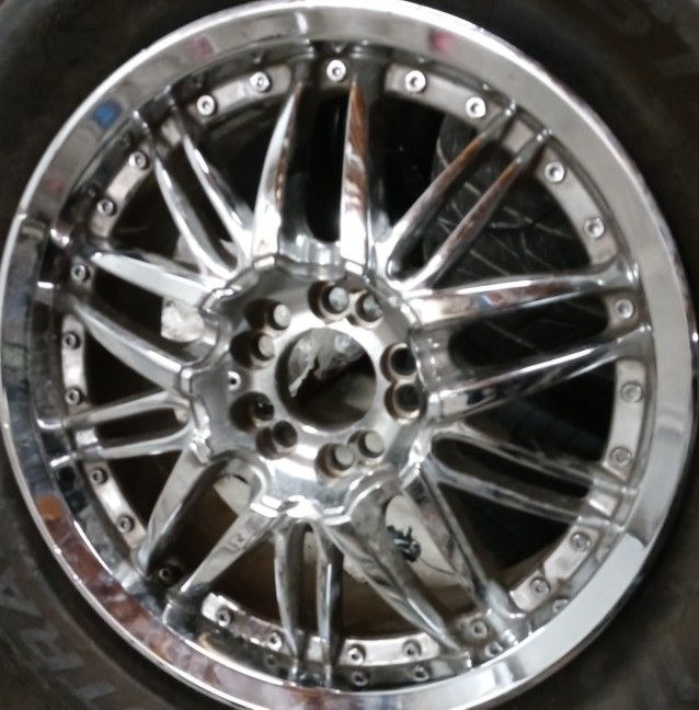 17 In Universal 5 Lug