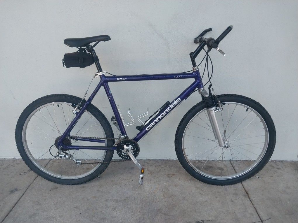 CANNONDALE F200 21 Speed Front Suspension Mountain Bike MADE IN USA MTB Bicycle