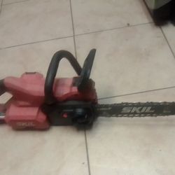 SKIL 40-volt 14-in Battery 2.5 Ah Chainsaw