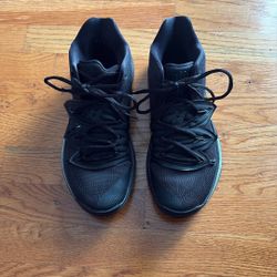 Nike Kyrie 5 Rainbow 