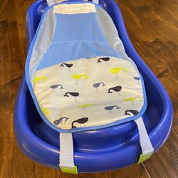 The First Years Sure Comfort Deluxe Newborn-to-Toddler Tub with Sling