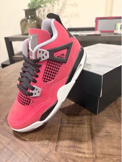 Size 6y/7.5w Jordan 4 Retro Toro Bravo (2026) (GS)
