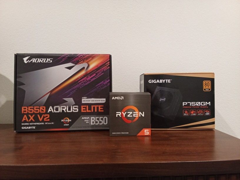 NIB Computer Hardware (3 Items)