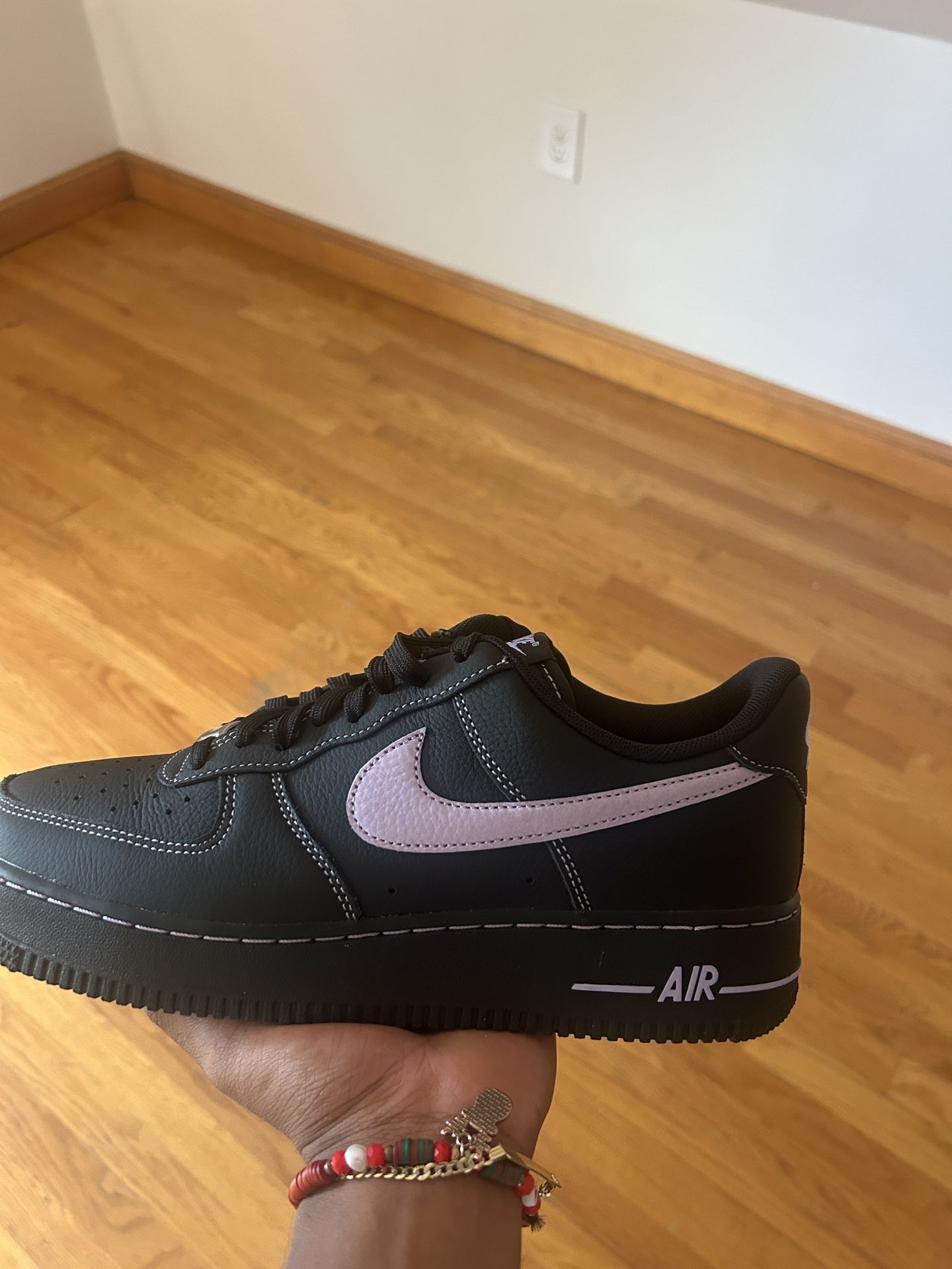 Air Force 1 Hydrangeas Black Size 9M/10.5W