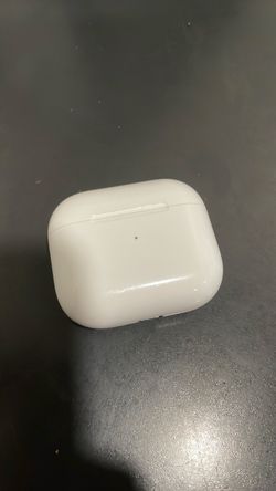 3rd Gen Apple AirPods Magsafe Charging Case Only