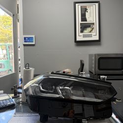 BMW X3/X4 G01/G02 LCI ORIGINAL RIGHT PASSENGER LED HEADLIGHT HOUSING 2022/2023/2024