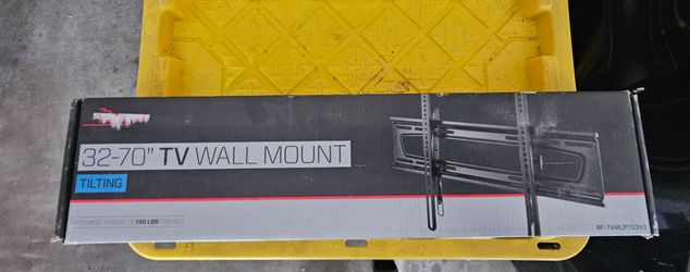Rocket Fish Tilting Mount 32-75 inch tvs