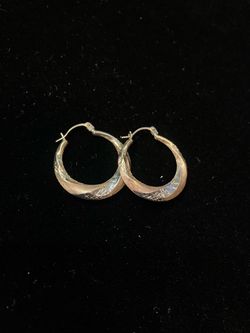10k gold earrings #111922-3 MJ