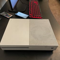 Xbox One S