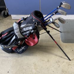 Kid’s Golf Clubs for a Player 50” TALL!