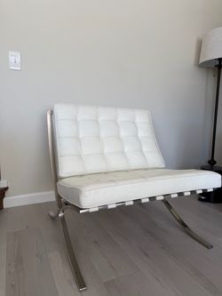 Barcelona-Style Chair White Leather Chrome Frame