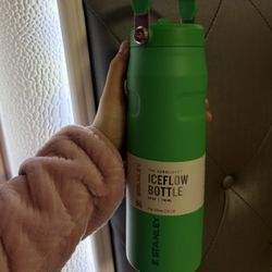 Stanley IceFlow Flip Straw Lid Water Bottle