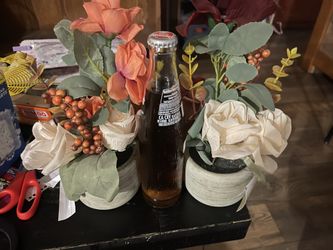 Small Ceramic Pot Flowers 